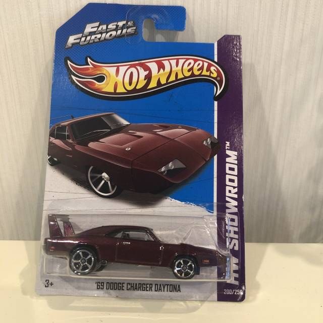 HW 69 Dodge Charger Daytona No 200