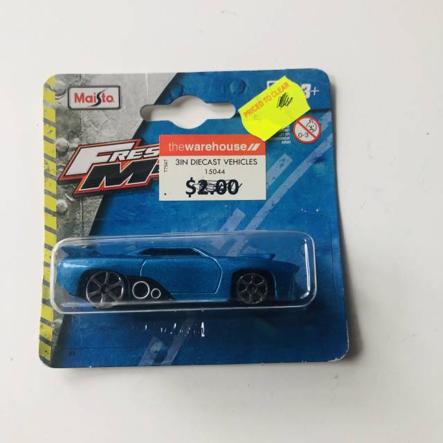 Maisto Blue Charger Fresh Metal