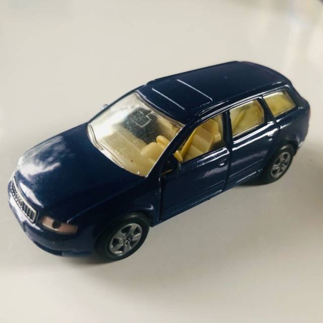 Siku Audi A4 Avant 2.5 TDI Quattro