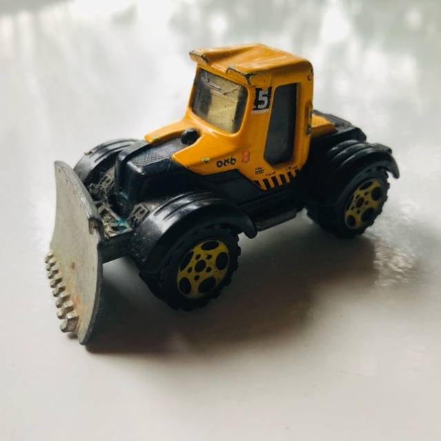 MB Tractor Plow 2005 MB685