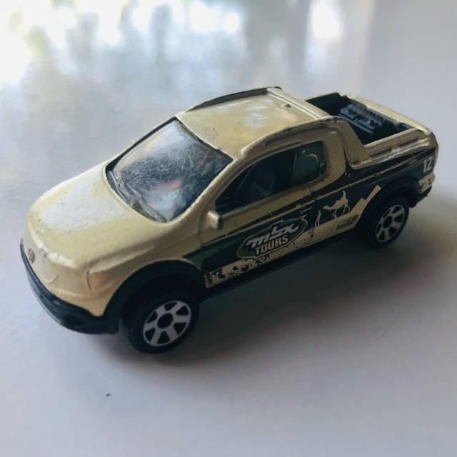 MB Volkswagen Saveiro Cross 2011 MB827