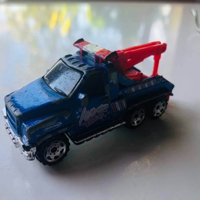 MB Wrecker Truck 2000