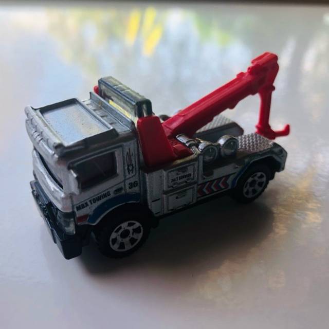 MB Urban Tow Truck 2011 MB937