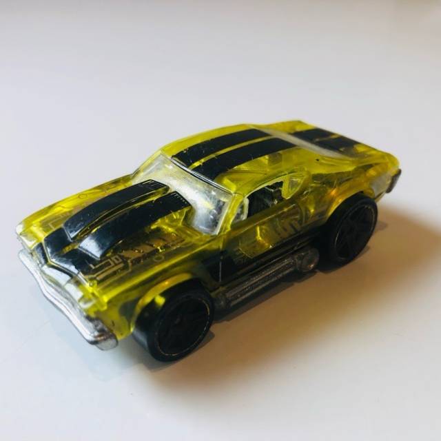 HL ‘69 Chevelle Yelllow Tooned 2004 Malaysia