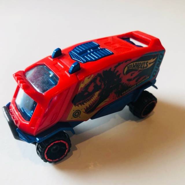 HL Aero Pod Red Dino Truck 2014 Malaysia