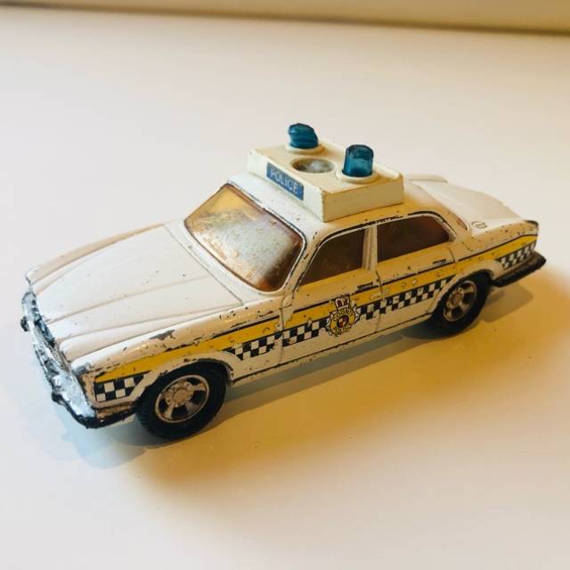 MB Super Kings Jaguar XJ12 K-68 1978 Police...