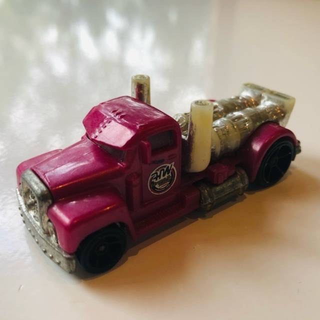 HF CFH21 Pink Hot Truck 2014 Malaysia