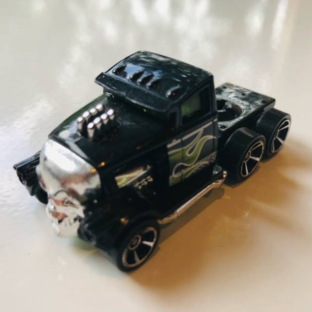 HF Y0180 Bone Crusher Black Truck 2012 Malay...