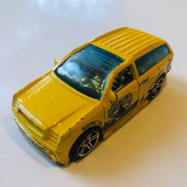HF Boom Box Yellow (Water Inspector) 2002 Th...