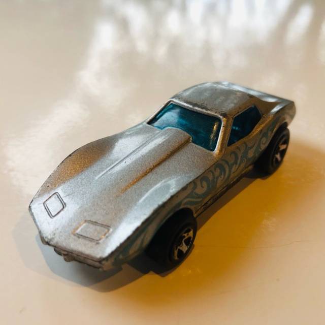 HL Corvette Stingray 1975 Silver with Blue F...