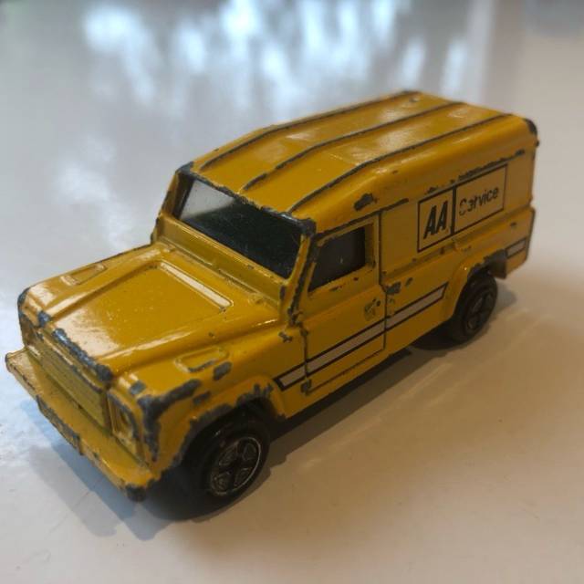 Corgi Land Rover AA Service Yellow