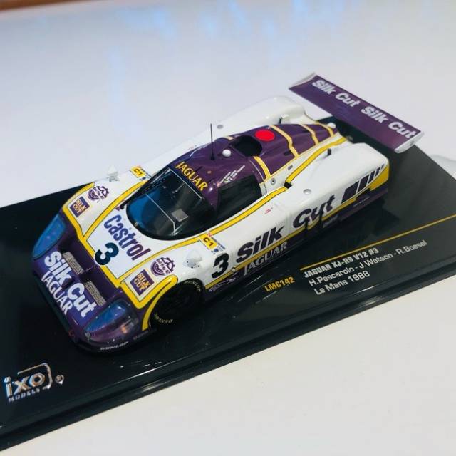SPARK - Jaguar XJ- R9 V12 3 ( H.Pescarolo- J...