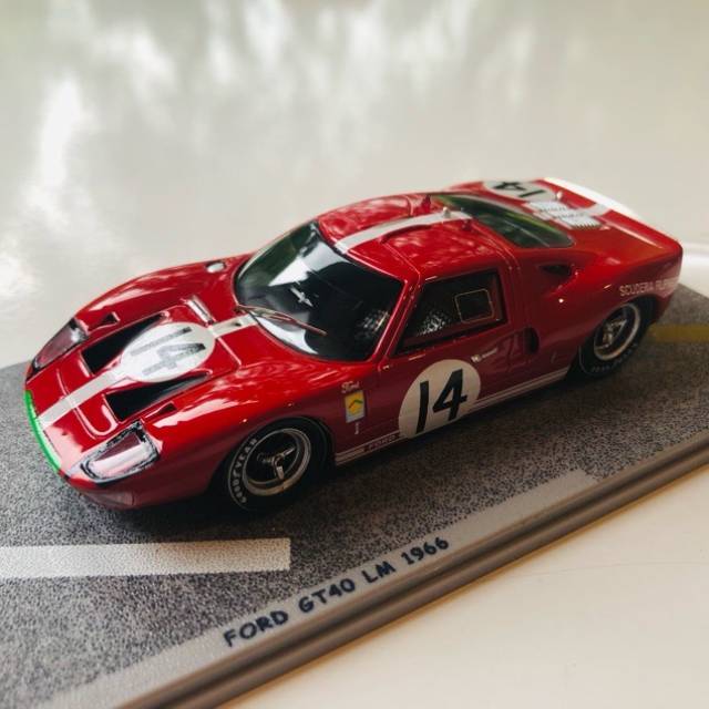 SPARK - Ford GT40 LM 1966 BZ281
