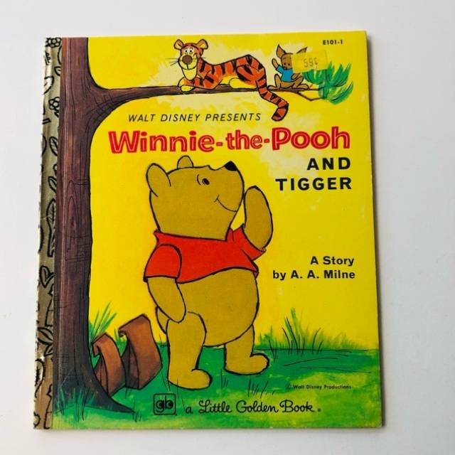 Golden Book Winnie the Pooh and TIGGER