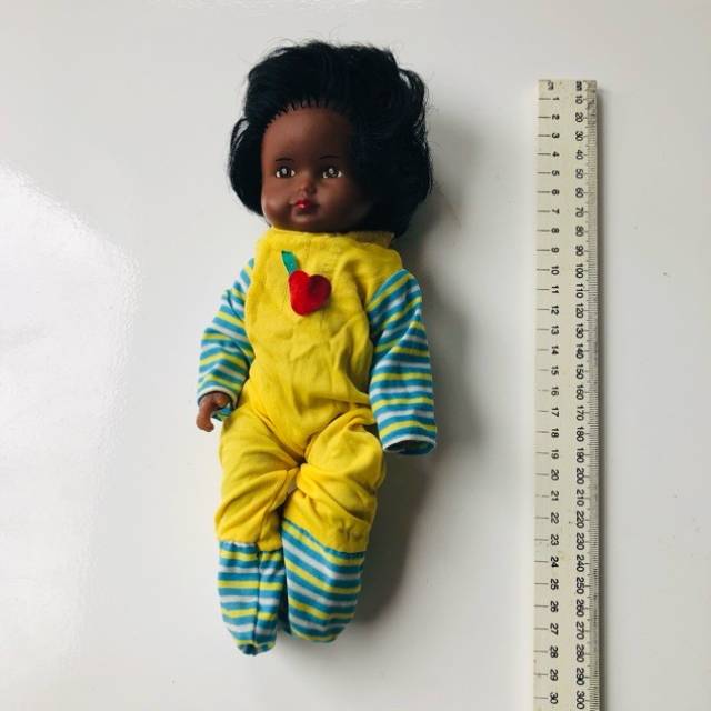 E S Doll Brown Skin and Eyes - Vintage Girl...