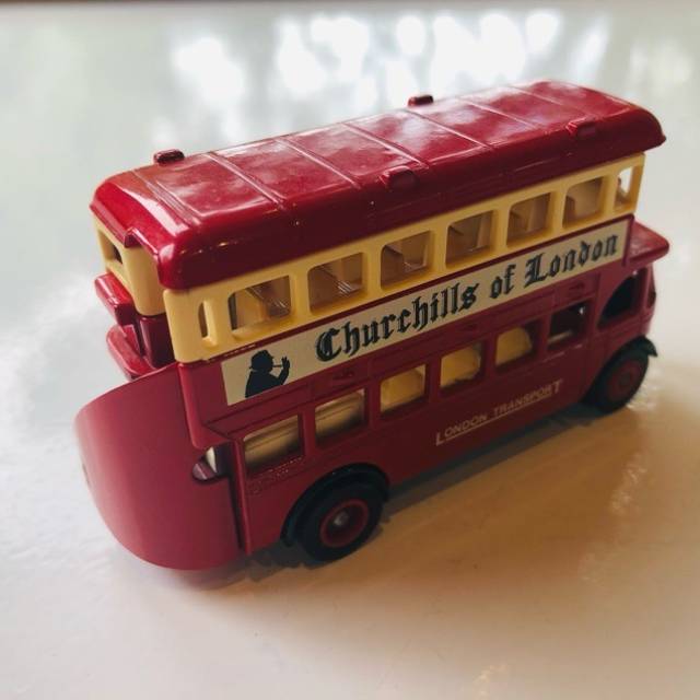 vintagetoy_24718.jpg