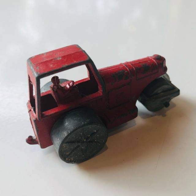 vintagetoy_24999.jpg