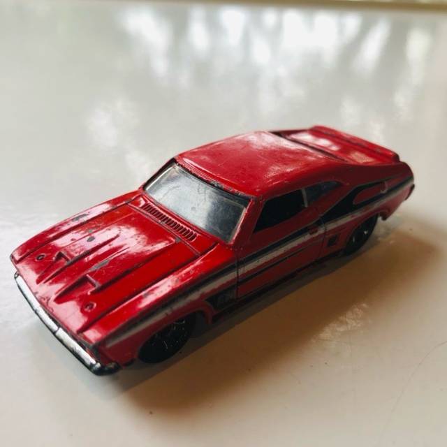 HL Ford Falcon XB 73 Coupe ( Red) (R6452) Ma...