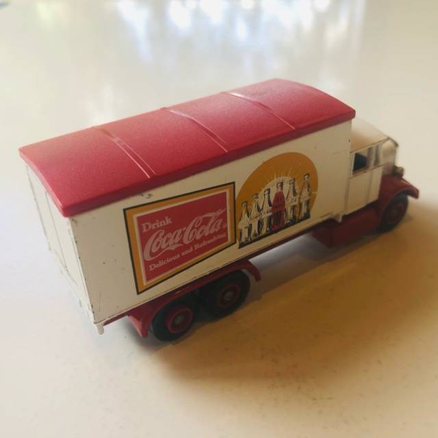 vintagetoy_25693.jpg