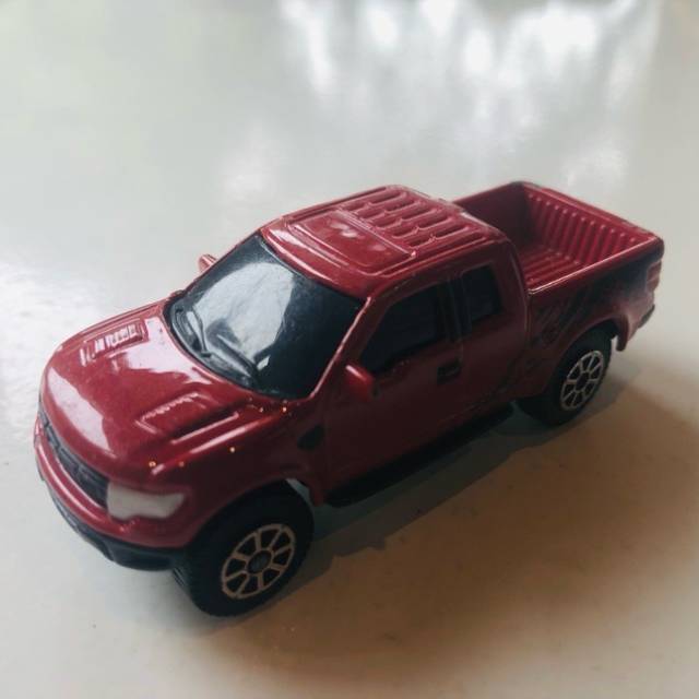 Maisto Ford F-150 SVT Raptor Red Ute