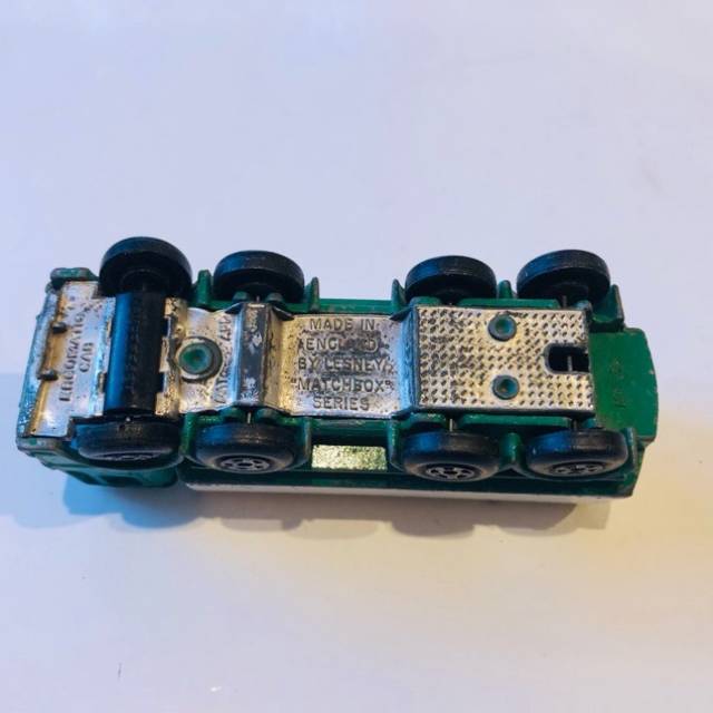 vintagetoy_26250.jpg