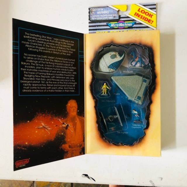 vintagetoy_28779.jpg