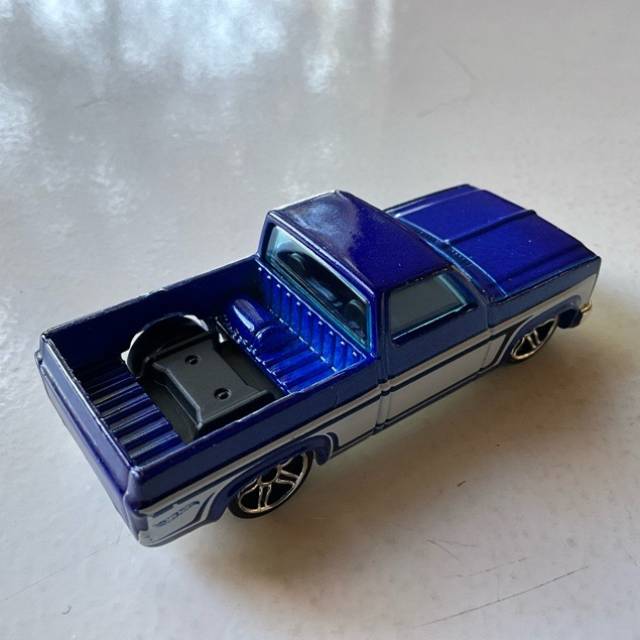 vintagetoy_30125.jpg