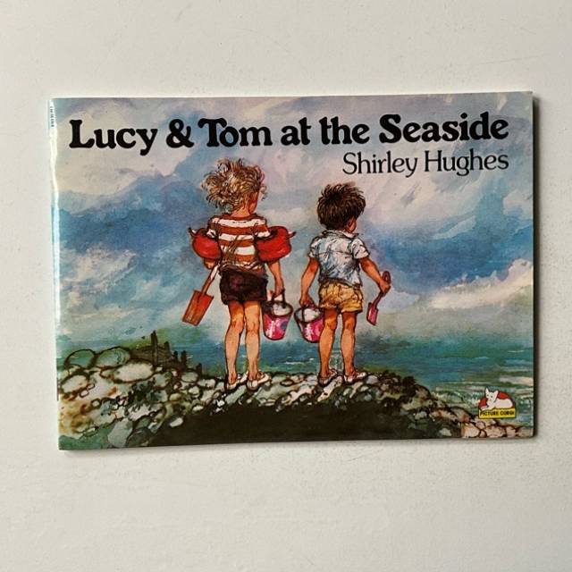 Lucy Tom at the Seaside PICTURE CORGI 1987