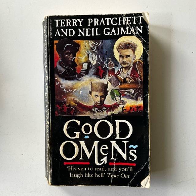 GOOD OMENS - Terry Prachett and Neil Gaiman...