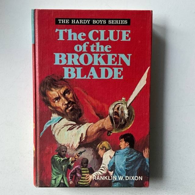 THE HARDY BOYS SERIES - The CLUE of the BROK...