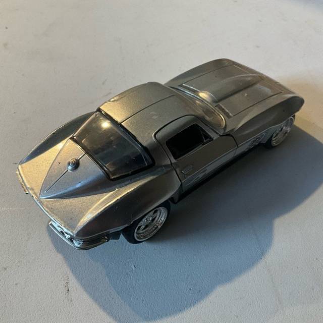 vintagetoy_31716.jpg