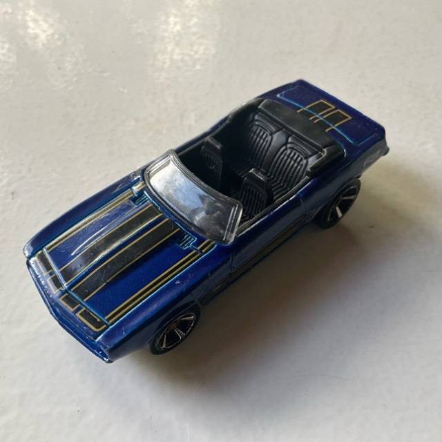 HL ‘69 Camaro Convertible Blue good Year 2...