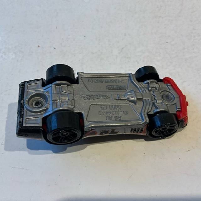 vintagetoy_32100.jpg