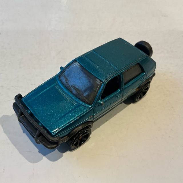 MB ‘90 Volkswagen Golf Green MB1038