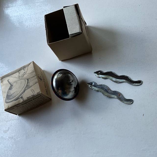 vintagetoy_32382.jpg