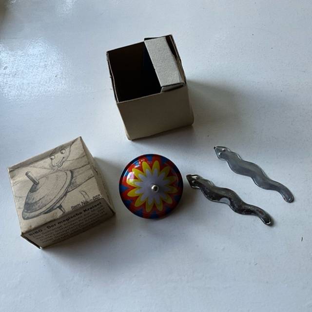 vintagetoy_32383.jpg