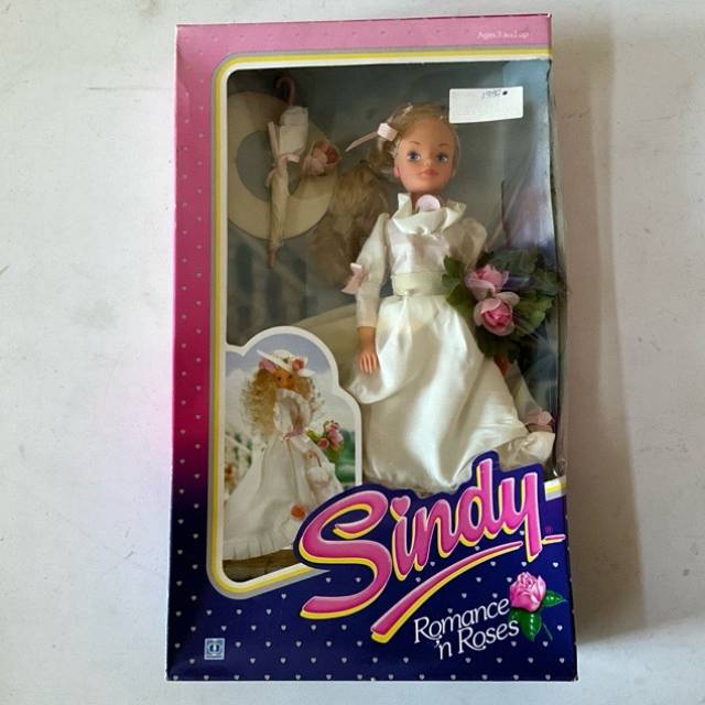 Sindy Romance N Roses Doll HASBRO 1987 (PAM)