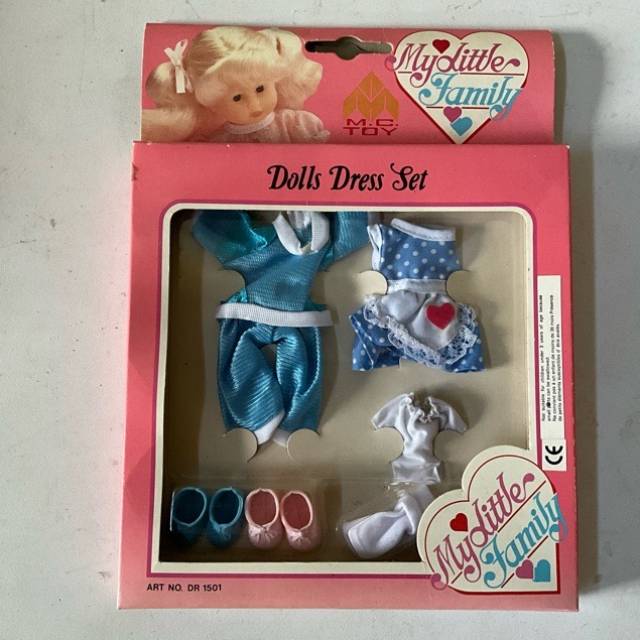My Little Family - Dolls Dress Set M.C TOYS...