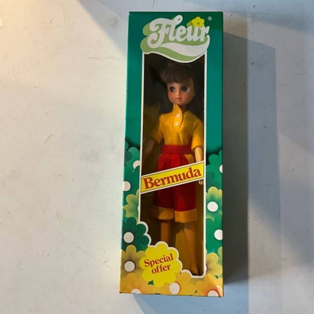Fleur Doll - Bermuda - Dutch Sindy (PAM)