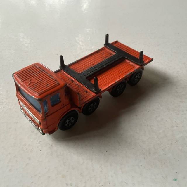 MB Superfast Ergomatic Cab - Orange Log Truck