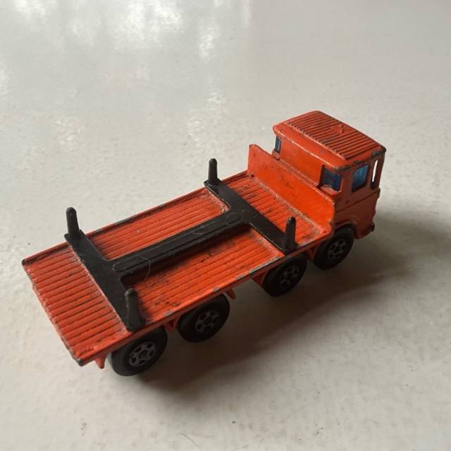 vintagetoy_33111.jpg