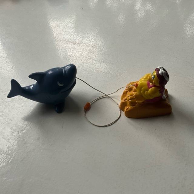McDONALDS - BIRDIE DOLPHIN - 1995 ISLAND HOL...
