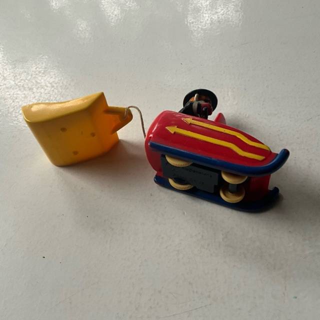 vintagetoy_33910.jpg