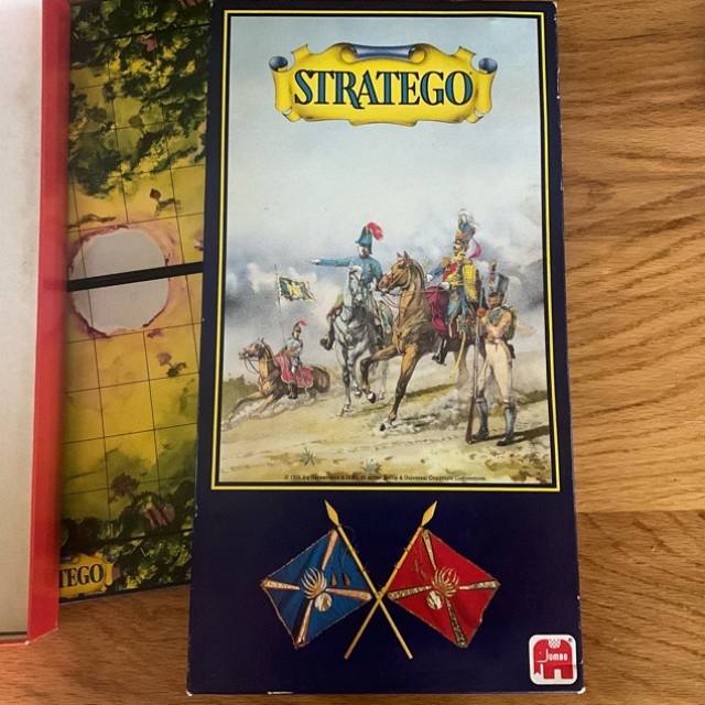 STRATEGO Board Game 1959 Red Blue Strategy F...