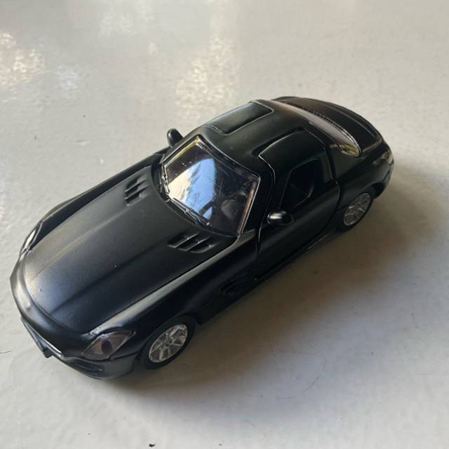 SIKU Mercedes- Benz SLS AMG Black