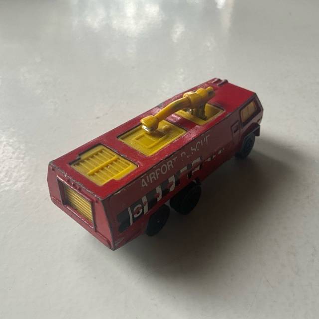 vintagetoy_34779.jpg