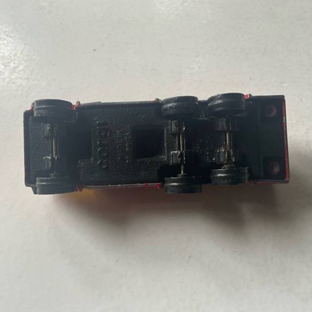 vintagetoy_34780.jpg
