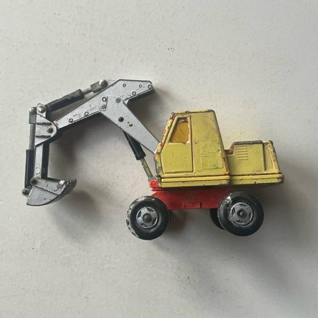 MB King Size Hydraulic Excavator 1970
