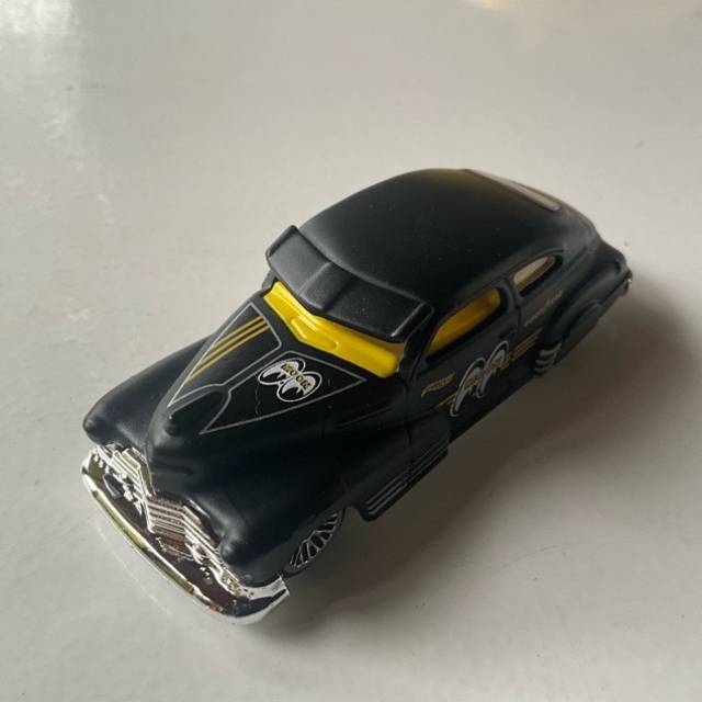 HL ‘47 Chevy Fleetline Black (Mooneyes) HC...