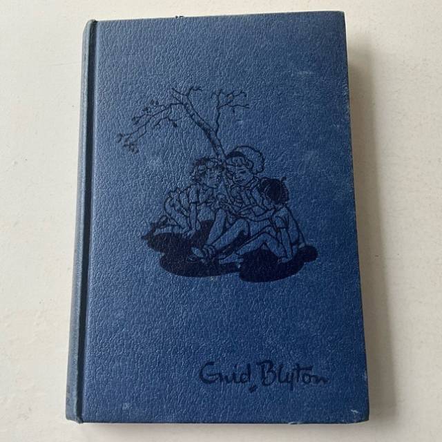 TWELFTH BEDSIDE BOOK - Enid Blyton 1960